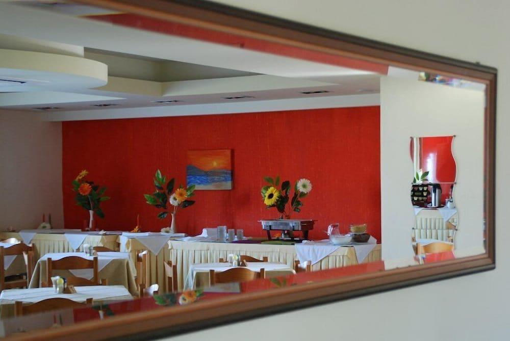 Ermioni Beach Paralia Kourna Luaran gambar