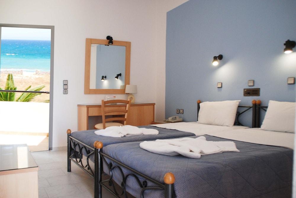 Ermioni Beach Paralia Kourna Luaran gambar